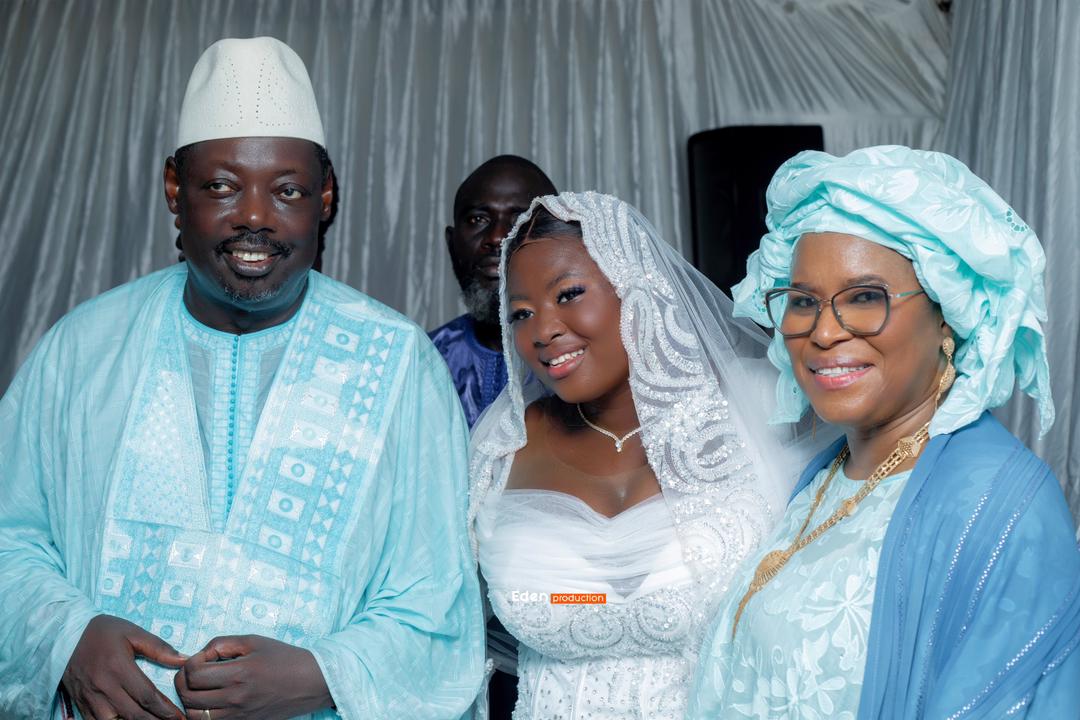 Le cœur de Tabara Sy, fille de Sidy Ahmed Sy Ibn Dabakh, n’est plus à prendre, elle a dit oui à Malick Diop Le cœur de Tabara Sy, fille de Sidy Ahmed Sy Ibn Dabakh, n’est plus à prendre, elle a dit oui à Malick Diop