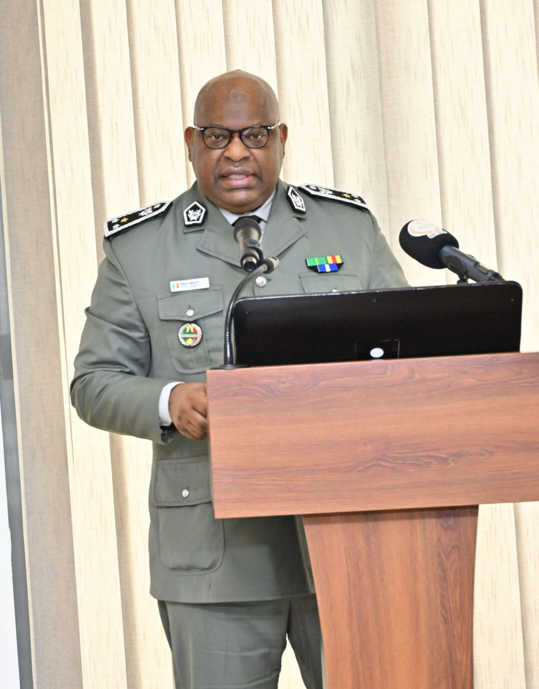 Passation de service à la Direction de la Douane : Le nouveau Directeur général, Mbaye Ndiaye a officiellement pris fonction