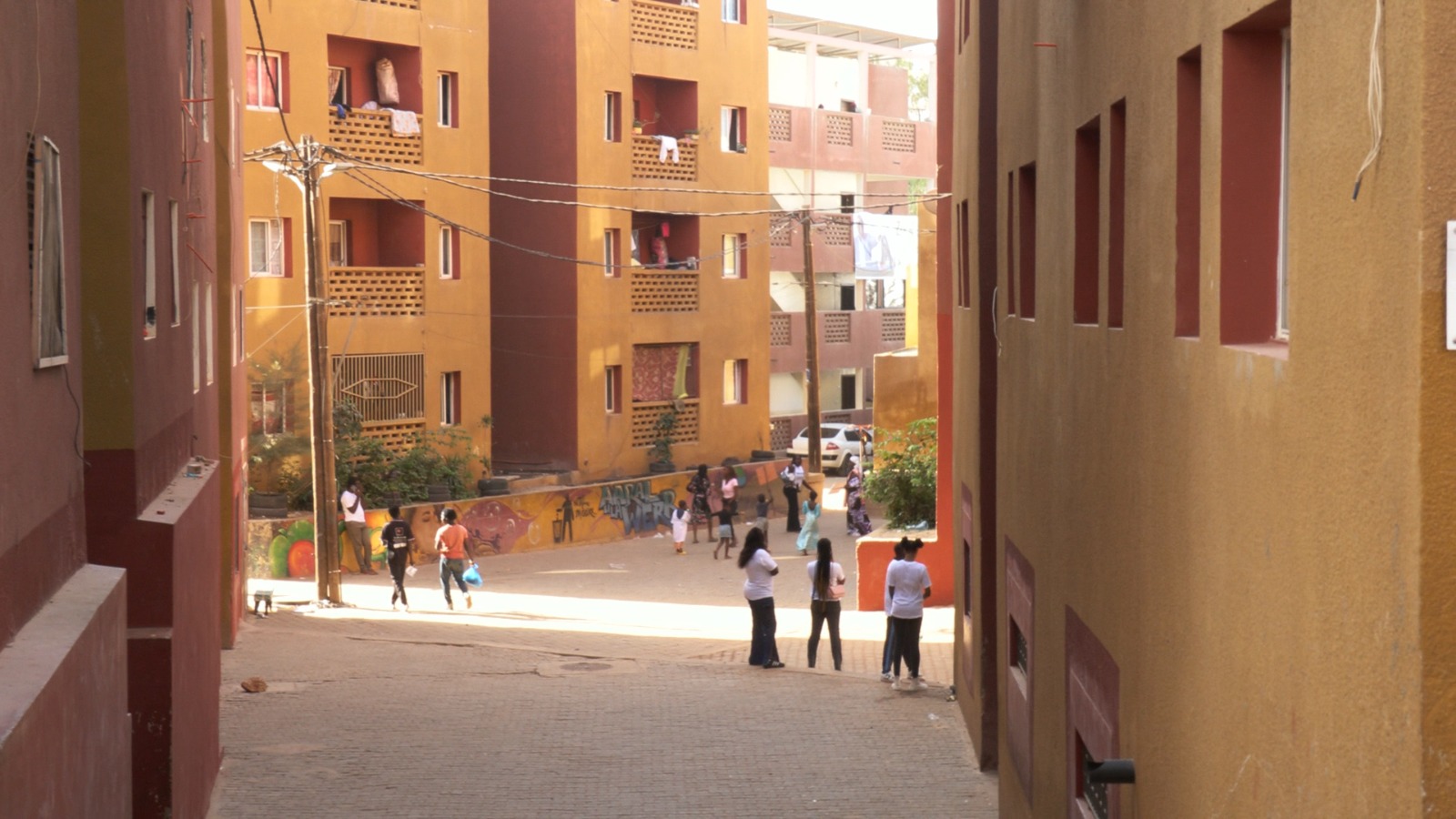 De bidonville à zone résidentielle: La métamorphose de la Cité ‘’Baraka’’ de Liberté 6