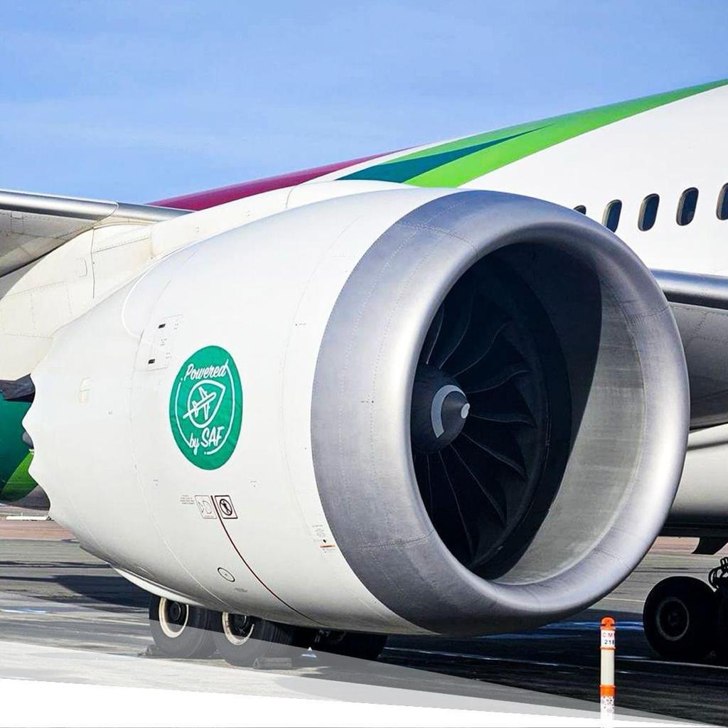 Transport : L’AIBD reçoit le premier vol SAF, Carburant d’aviation durable, entre Casablanca et Dakar operé par la Royal Air Maroc.