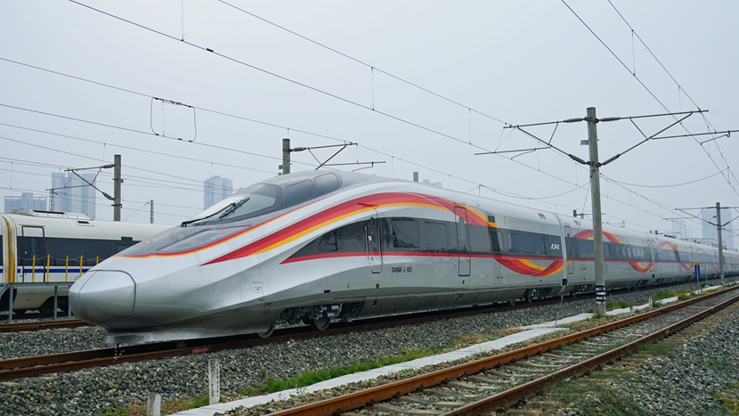 Ouverture de la Ligne Ferroviaire Chengdu-Zigong-Yibin : Un catalyseur pour le développement régional en Chine