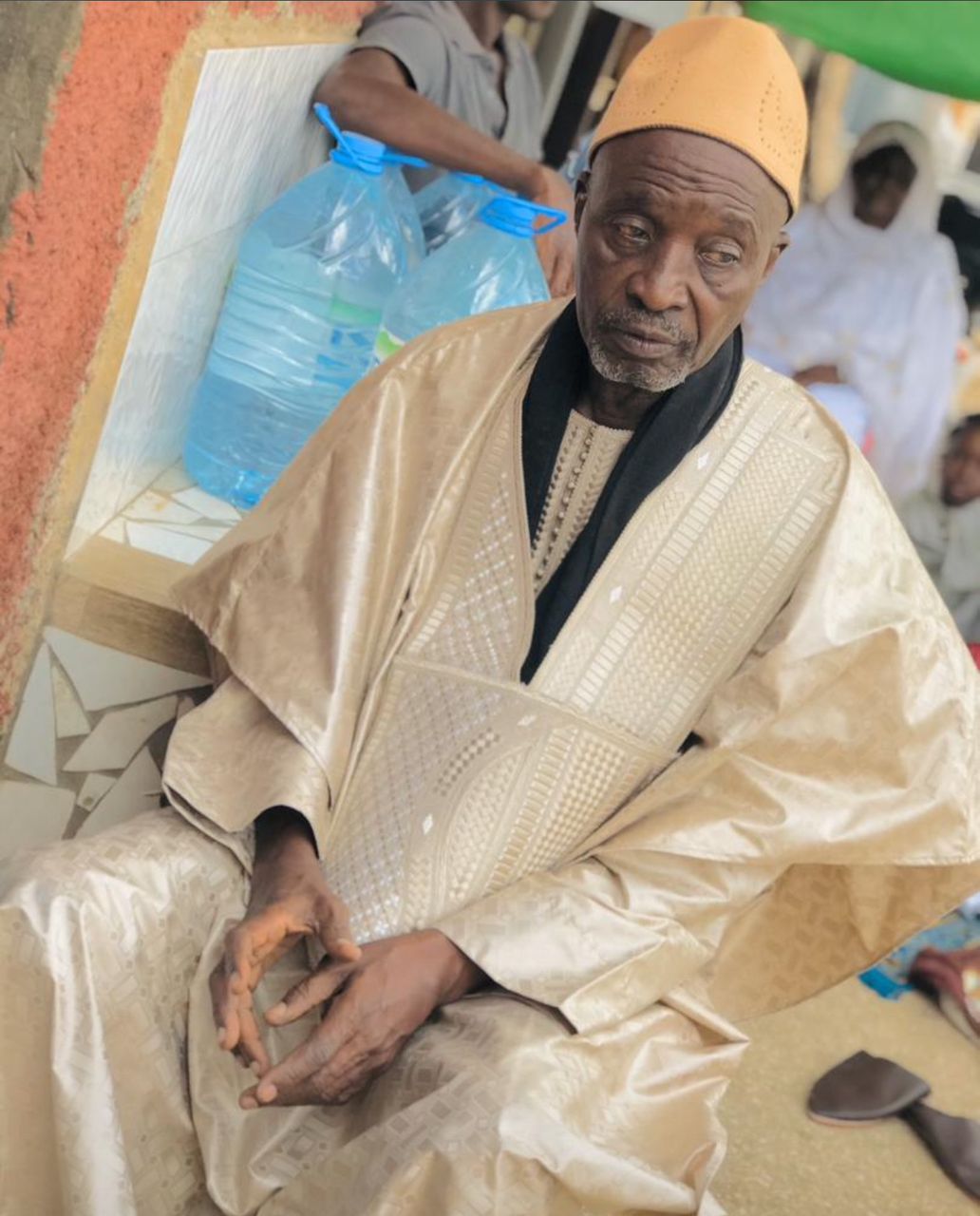 Makhtar Diop, le photographe de Macky Sall, en deuil : Un hommage à son père, Abdoulaye Diop