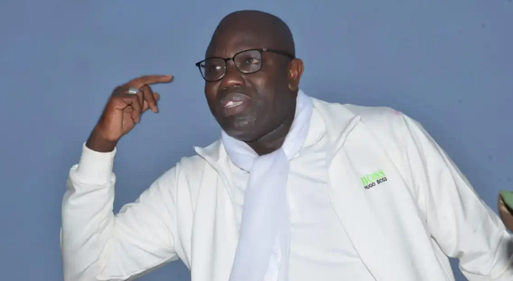 Assises de l’UIPF : Les piques de Macky Sall à Ahmed Aïdara et la revue de presse