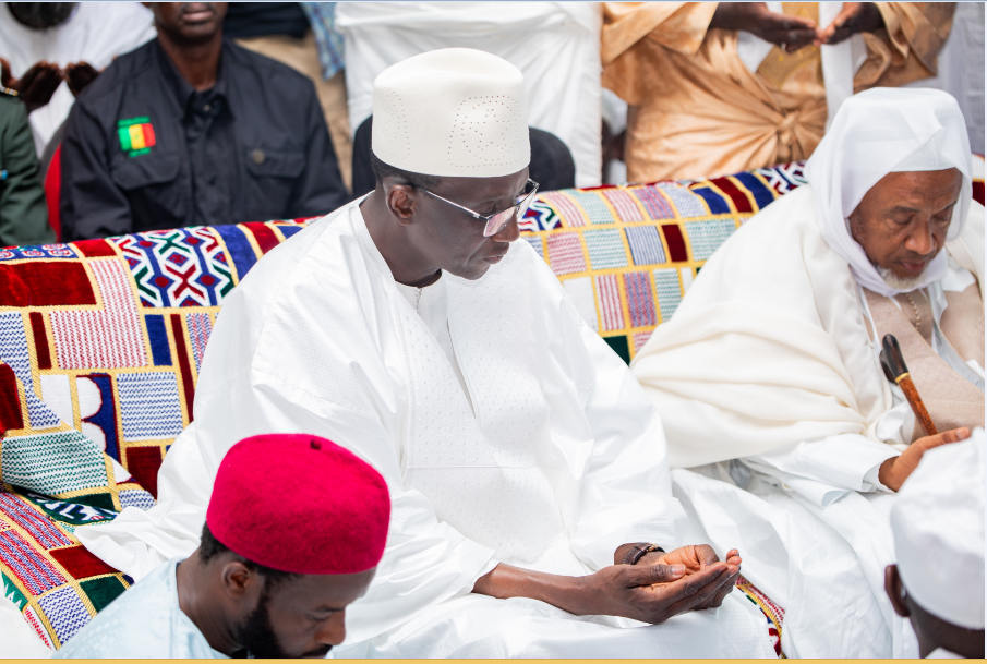 Mbour: Le Premier Ministre Amadou Ba  prend part à la 17 édition de la Ziarra de Thierno Mouhamadoul Mansour Barro