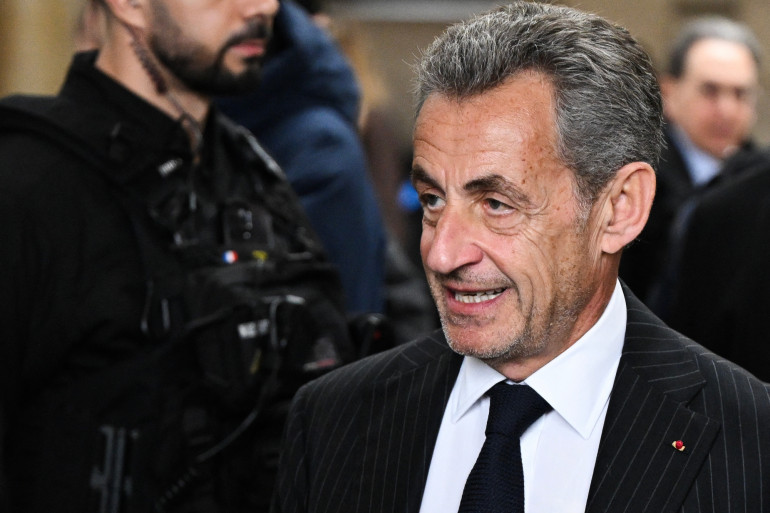 France: L’ancien président Nicolas Sarkozy condamné à un an de prison, dont six mois avec sursis