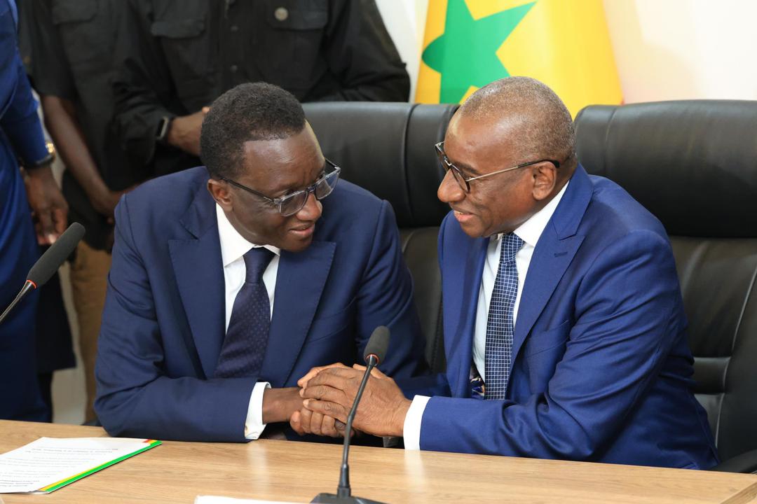 Photos: Passation de service Amadou Ba et Me Sidiki Kaba