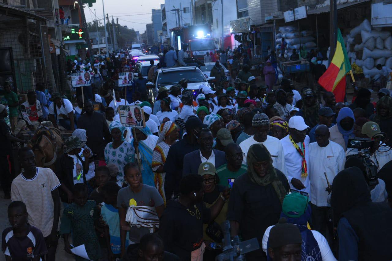 Tivaouane Peulh, Niague, Keur Ndiaye Lô : Khalifa Sall promet de concilier l'urbanisation et le maraîchag, en mettant en place des politiques et programmes favorisant le développement de l'horticulture...