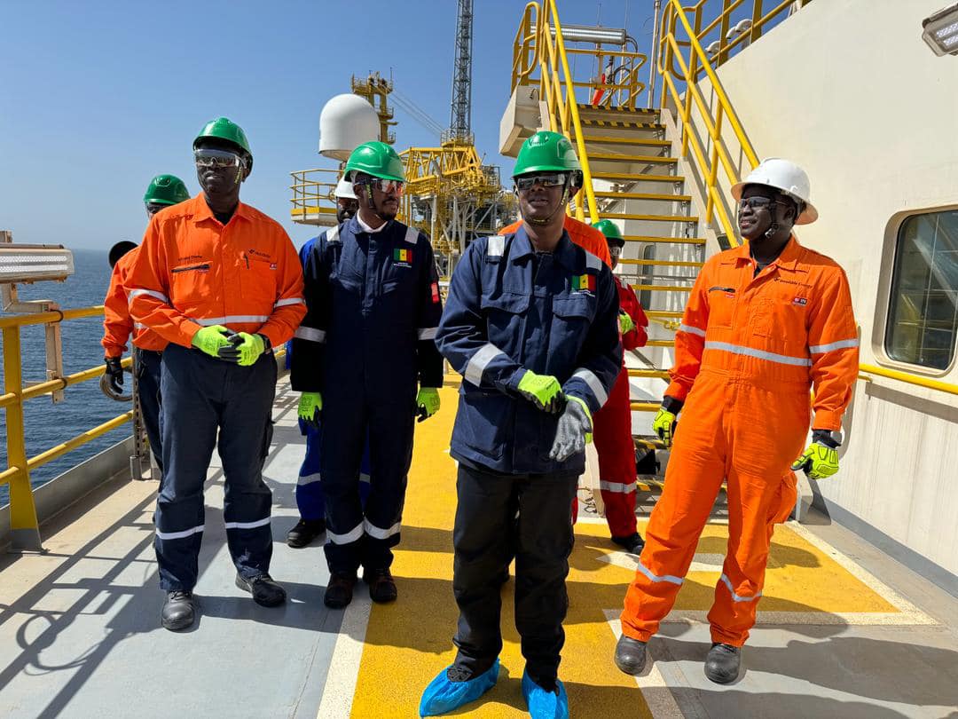 Le premier baril de pétrole attendu entre mai et juillet 2024 : Antoine Félix Diome et ses collaborateurs en visite de chantier
