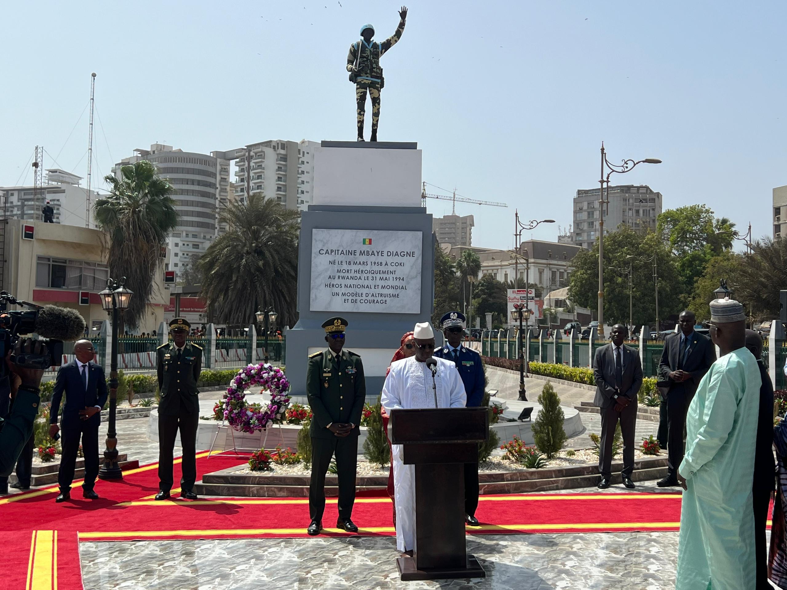 Photos: Le Président Macky Sall à l’Inauguration du Memorial Capitaine Mbaye Diagne