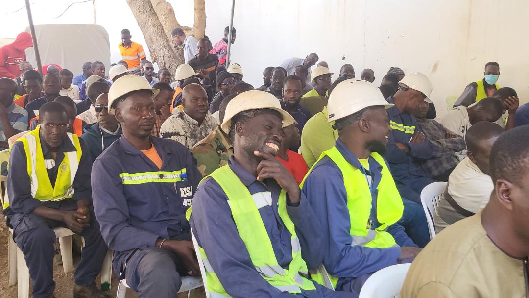 Cérémonie de remise de carnets «Cmu» et de tenues de sécurité / Mohamed Abdoulaye Diop, président du SATS: ‘‘Les dockers ne doivent pas perdre la vie, en voulant la gagner ! ’’