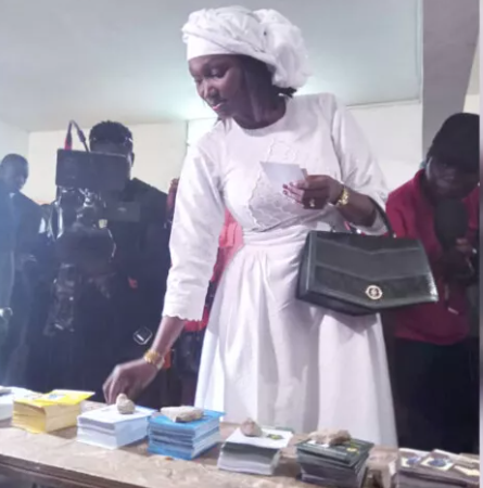 Présidentielle 2024 : Anta Babacar Ngom appelle ses militants, à rester ”vigilants”