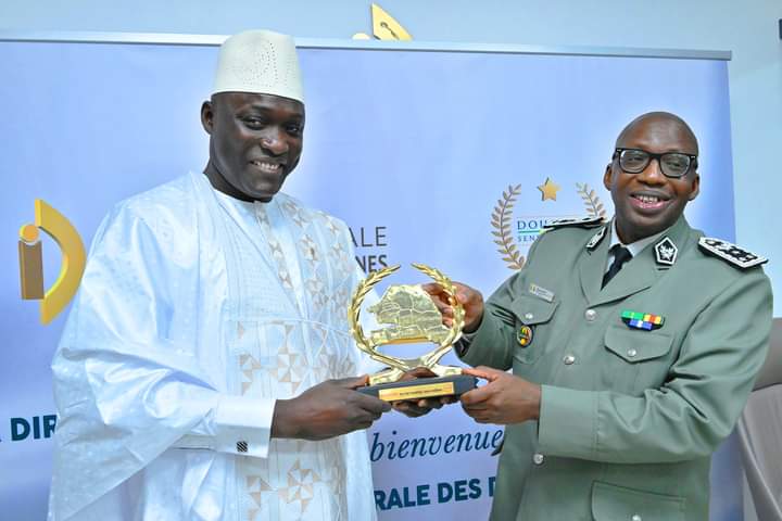 M. Abdoulaye Diagne, Directeur général des Impôts et des Domaines, a reçu son homologue des Douanes, M. Mbaye Ndiaye