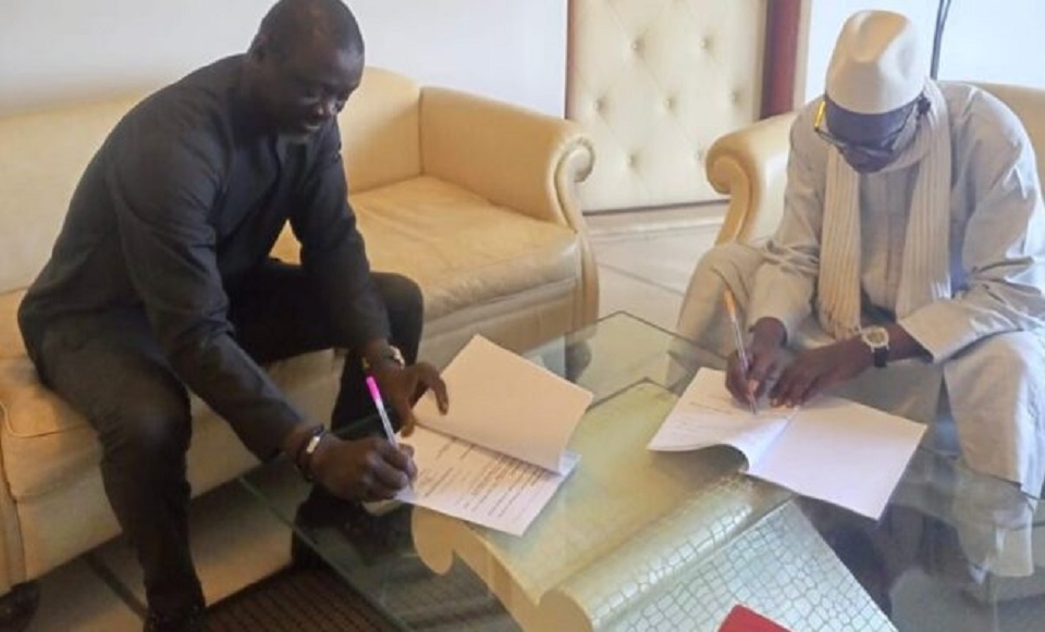 Sénégal: Le groupe Link Telecom, Sidy Diagne et le CNRA signent une convention pour une chaîne de télévision panafricaine thématique.
