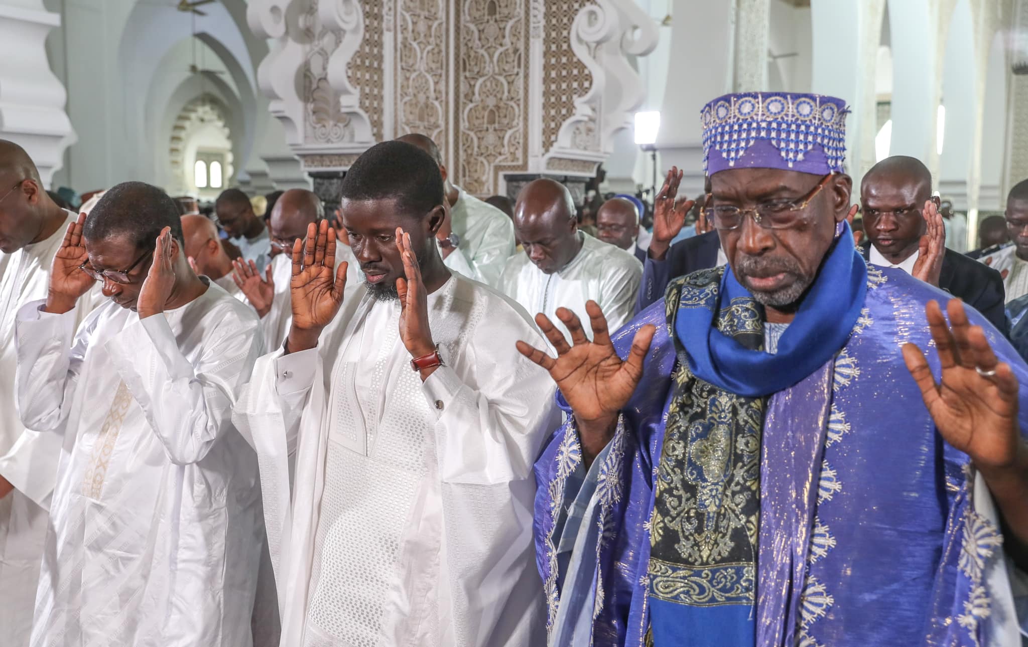  Photos/ Prière de l'Aïd El-Fitr: Le Chef de l'État Bassirou Diomaye Diakhar Faye invite tout le peuple sénégalais à préserver cette stabilité enviée par le monde entier