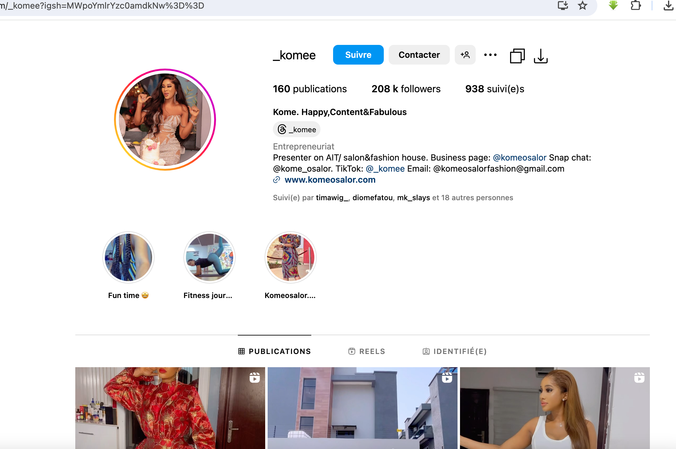 Le vrai profil de Komee compte 160 publications, 208 000 followers et est actif sur plusieurs plateformes, notamment Instagram, où elle partage ses activités liées à l'entrepreneuriat et à la mode.
