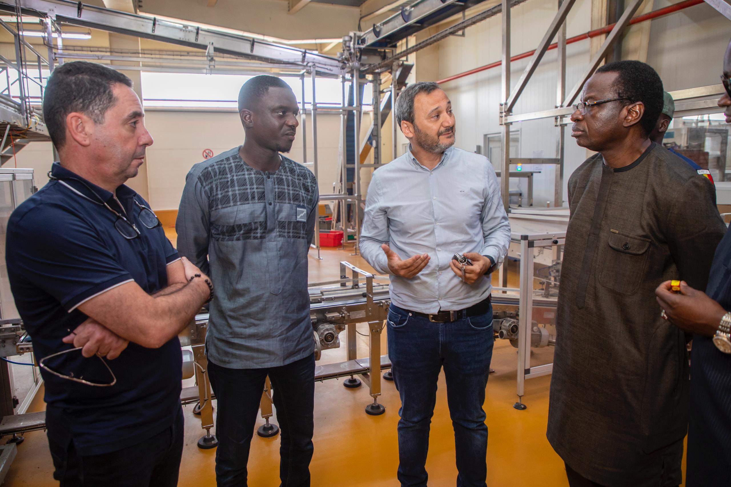 Photos/ PATISEN: Visite de Dr Serigne Guèye Diop, Ministres de l'industrie et du Commerce et Ibrahima Thiam, Ministre Secrétaire d'État pour le développement des PME-PMI