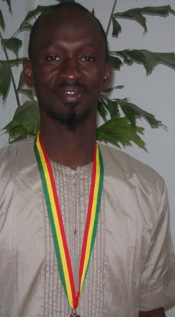 Titre d'ambassadeur de la "Non-violence" attribué à Boy Niang : Niang "non-violence", outré, interpelle le Cng
