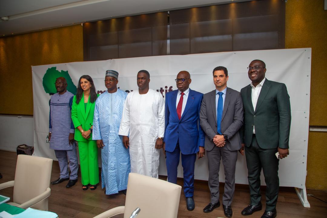 Discours de Bienvenue du DG de la Lonase lors de la Réunion du Comité Exécutif de l'Association des Loteries d'Afrique, à Dakar Discours de Bienvenue du DG de la Lonase lors de la Réunion du Comité Exécutif de l'Association des Loteries d'Afrique, à Dakar