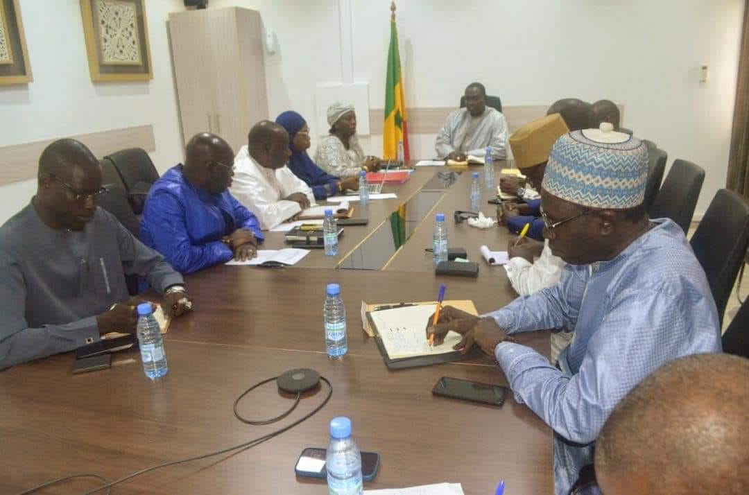 Grève des travailleurs des collectivités territoriales: Moussa Bala Fofana appelle les acteurs à mettre fin à cette situation Grève des travailleurs des collectivités territoriales: Moussa Bala Fofana appelle les acteurs à mettre fin à cette situation