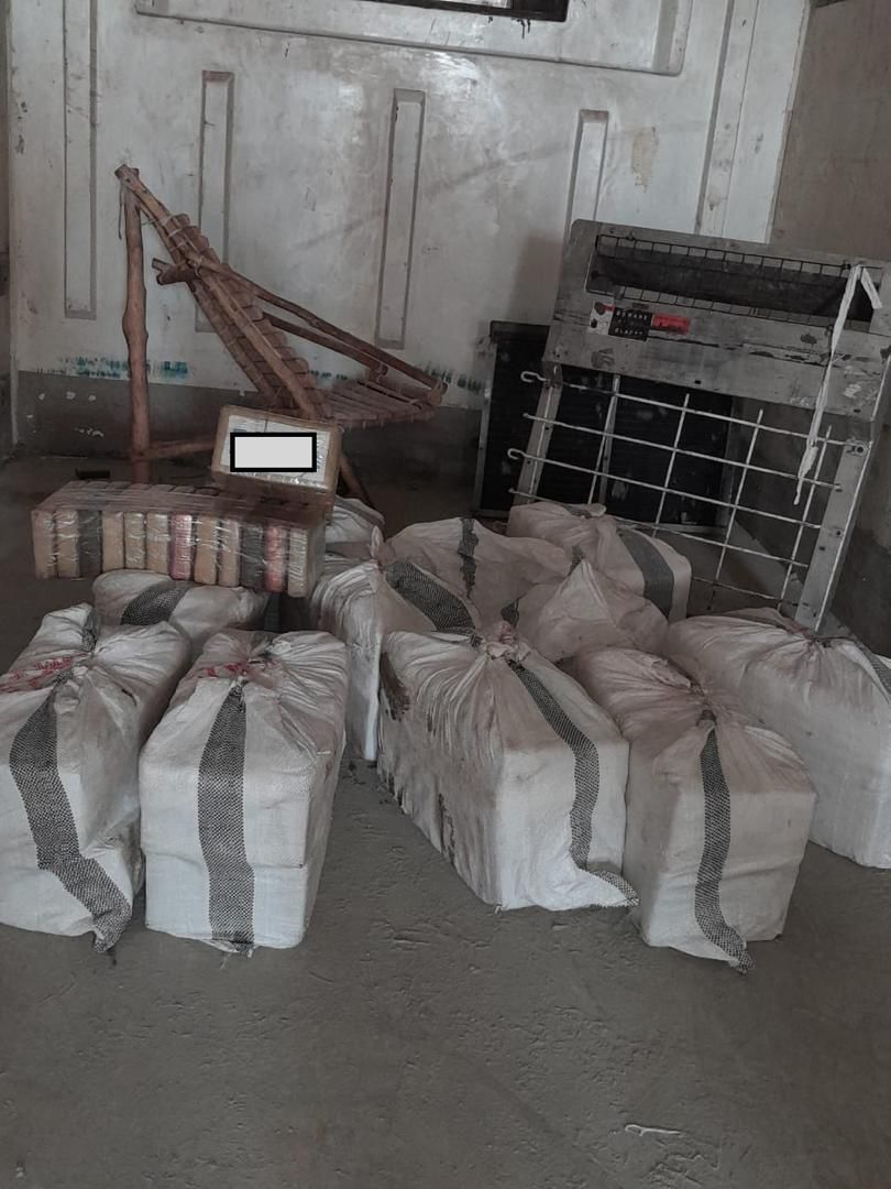 Importante saisie de drogue et de faux médicaments, d'une valeur de 26 milliards 45 millions FCfa à Koungheul, AIBD et Kédougou (Photos)