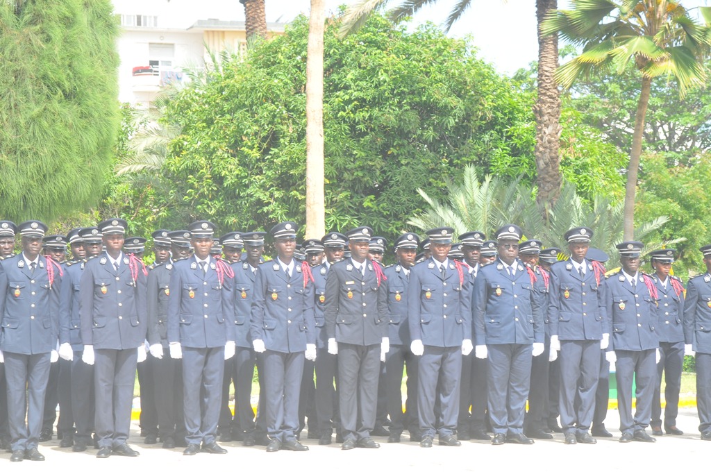 Sortie de la 41ème promotion de l’Ecole de police : « La répression doit venir au dernier moment », selon le directeur de l’école nationale de police
