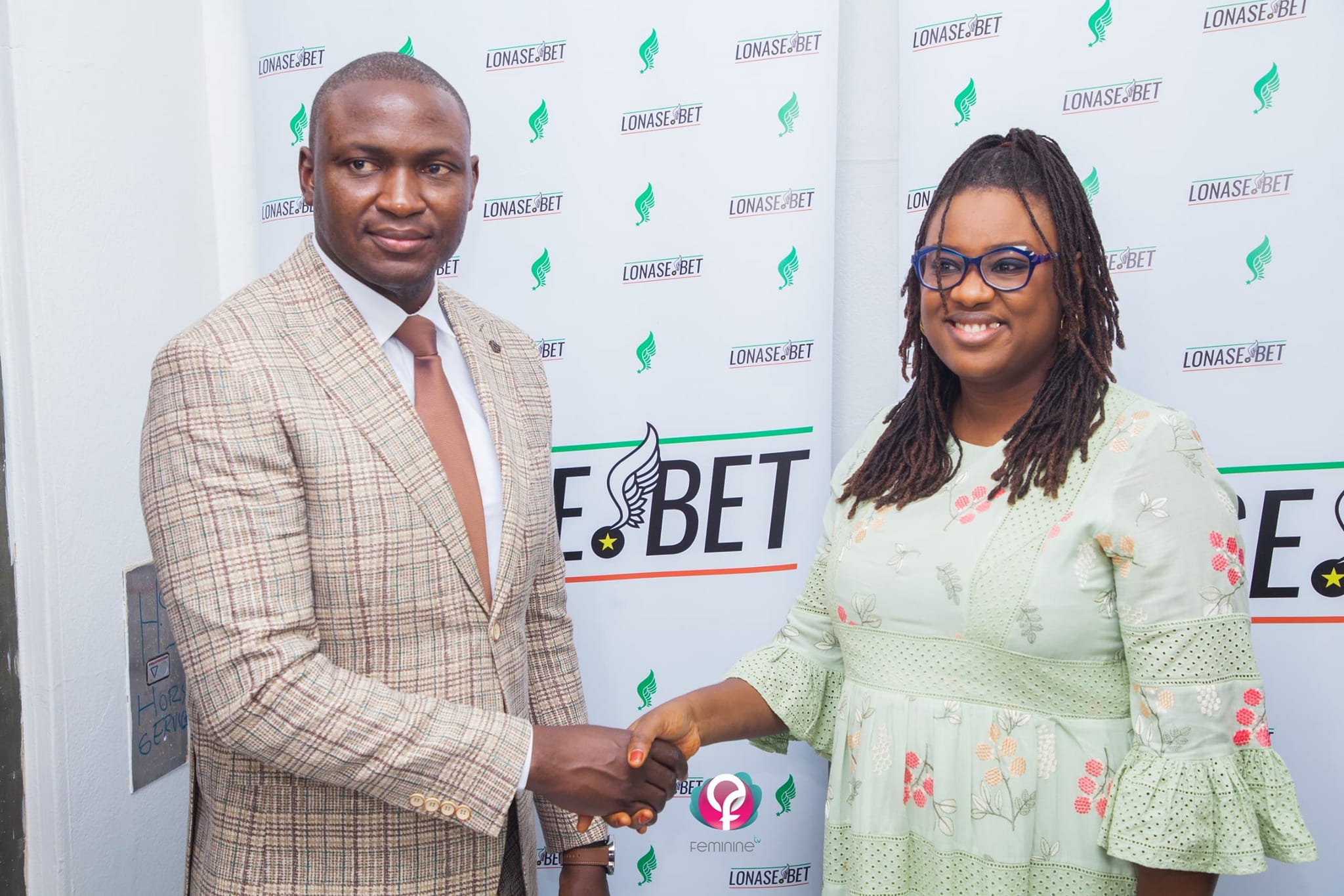 Toussaint Manga : Le DG de la LONASE en visite à MSAT, aux agences de Plateau, Medina et Grand Dakar… Toussaint Manga : Le DG de la LONASE en visite à MSAT, aux agences de Plateau, Medina et Grand Dakar…