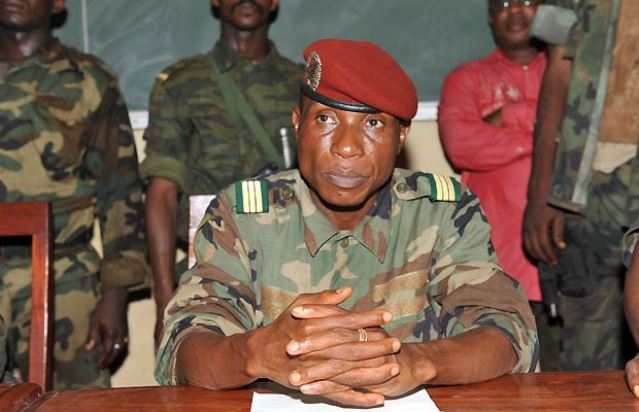 Guinée : « Il y a une volonté manifeste du pouvoir d’empêcher Dadis Camara de rentrer »