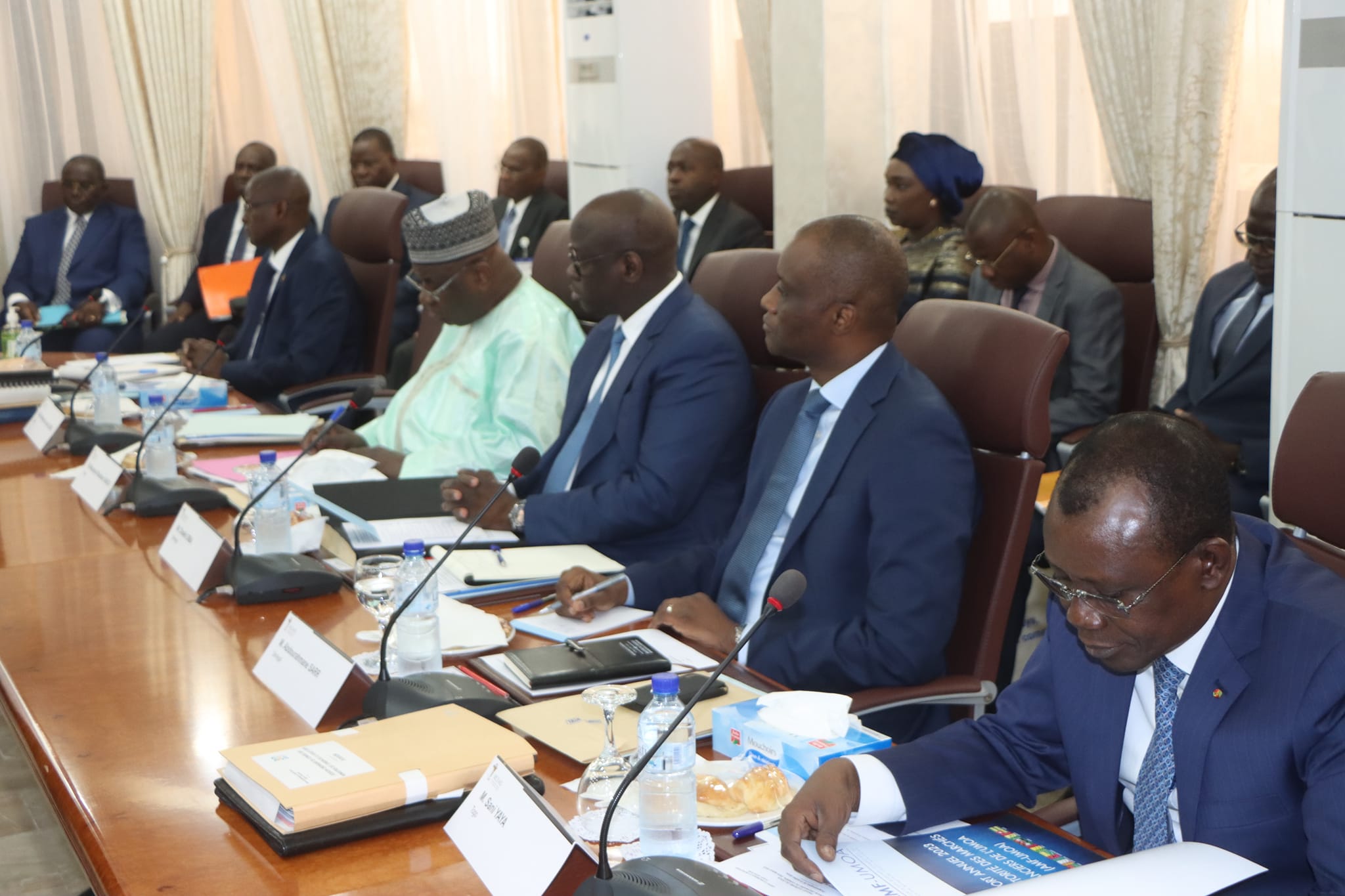 Cheikh Diba et Abdourahmane Sarr au Conseil des Ministres de l'UEMOA à Ouagadougou (Photos) Cheikh Diba et Abdourahmane Sarr au Conseil des Ministres de l'UEMOA à Ouagadougou (Photos)