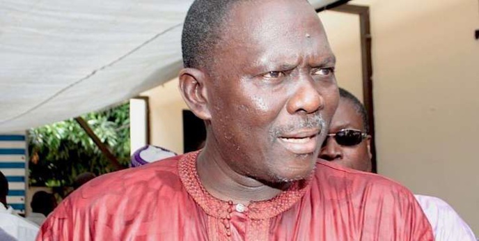 Moustapha Diakhaté : « Si la traque doit se limiter à Karim Wade vaut mieux le libérer » ( Senegal7.com)
