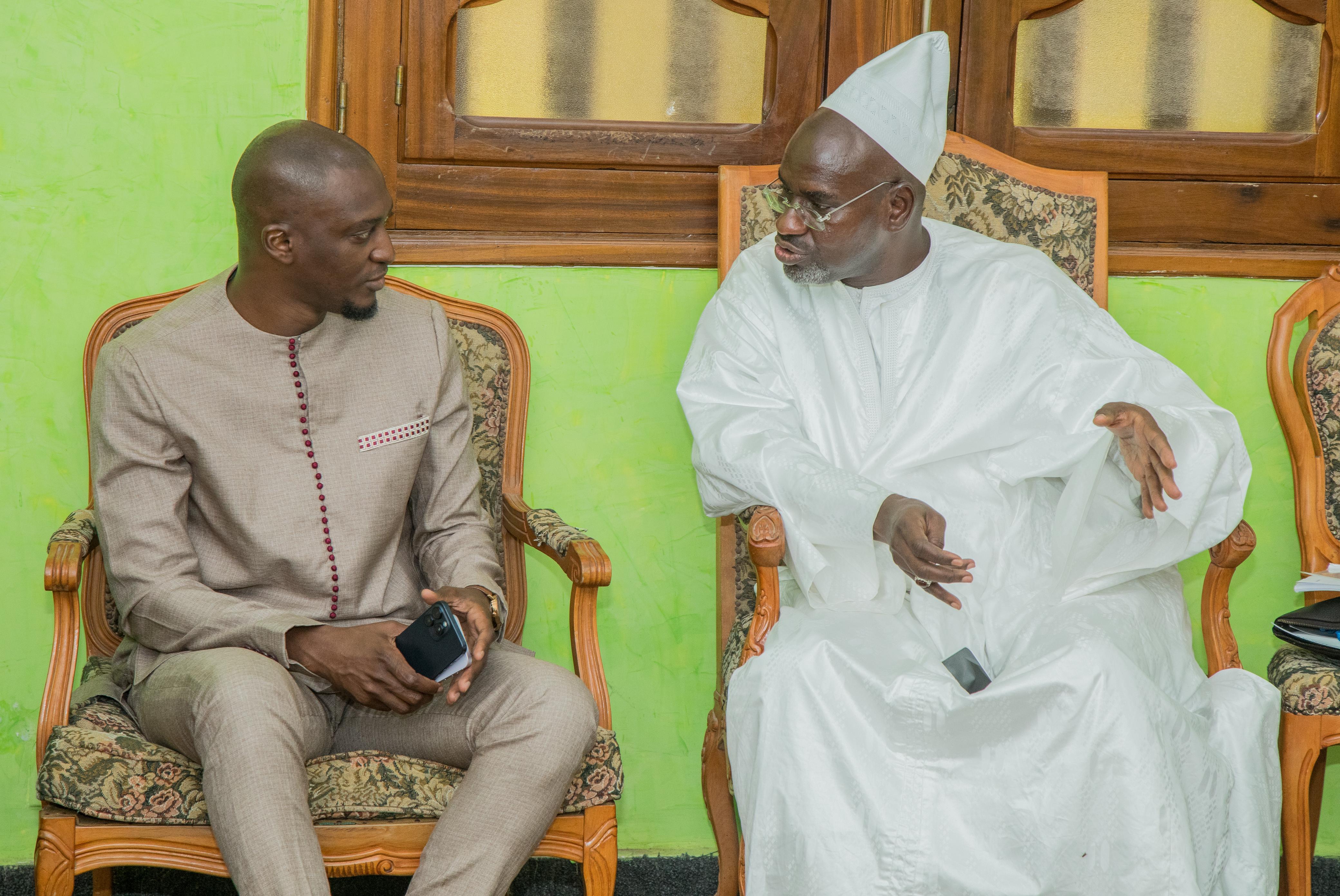 Visite exploitations agrégées à Pout: Le Dg de l’APIX Adoube la souveraineté alimentaire (Photos) Visite exploitations agrégées à Pout: Le Dg de l’APIX Adoube la souveraineté alimentaire (Photos)