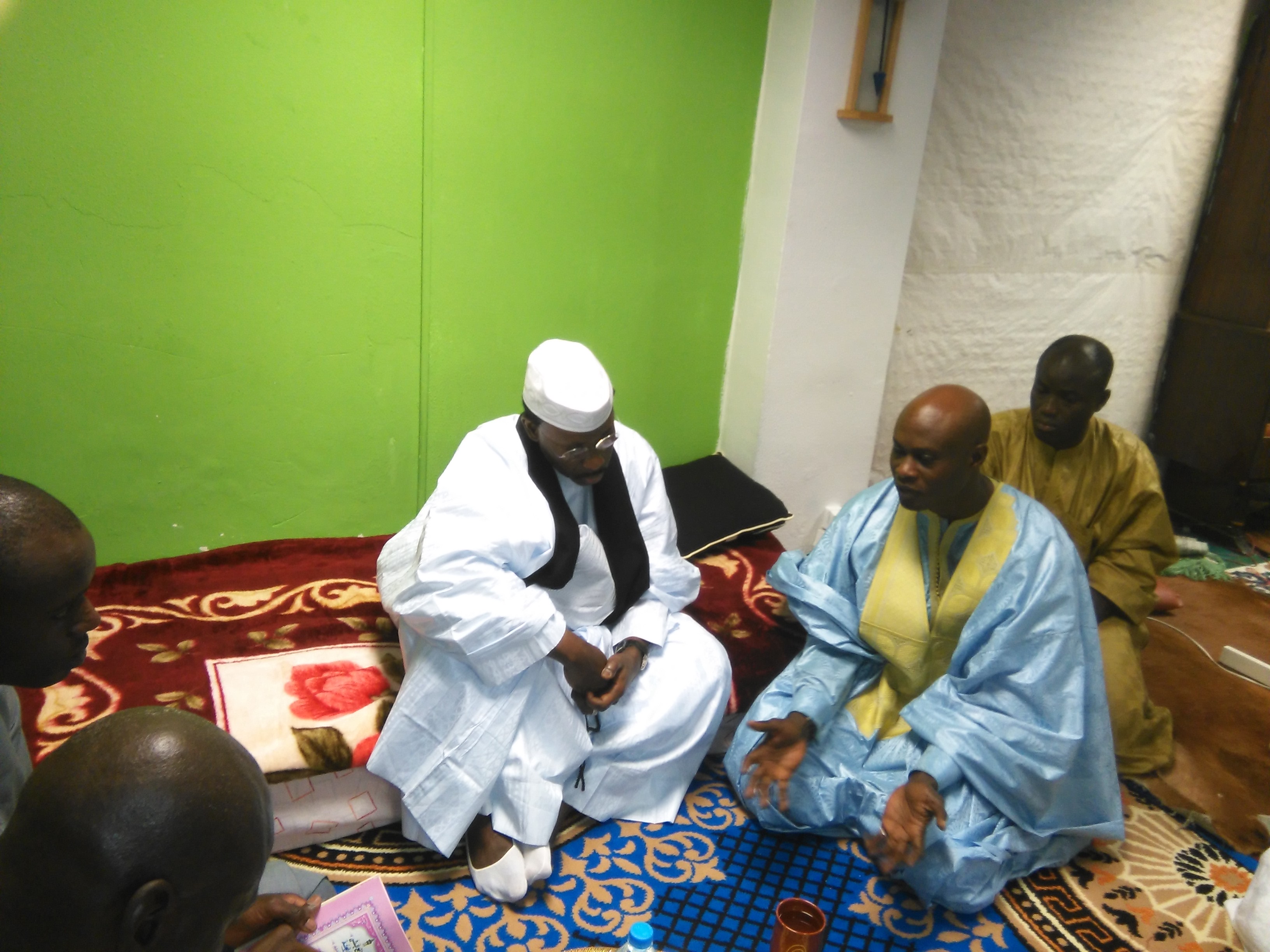 Espagne Visite Officielle De Serigne Mame Mor Mback Espagne Visite Officielle De Serigne Mame Mor Mback