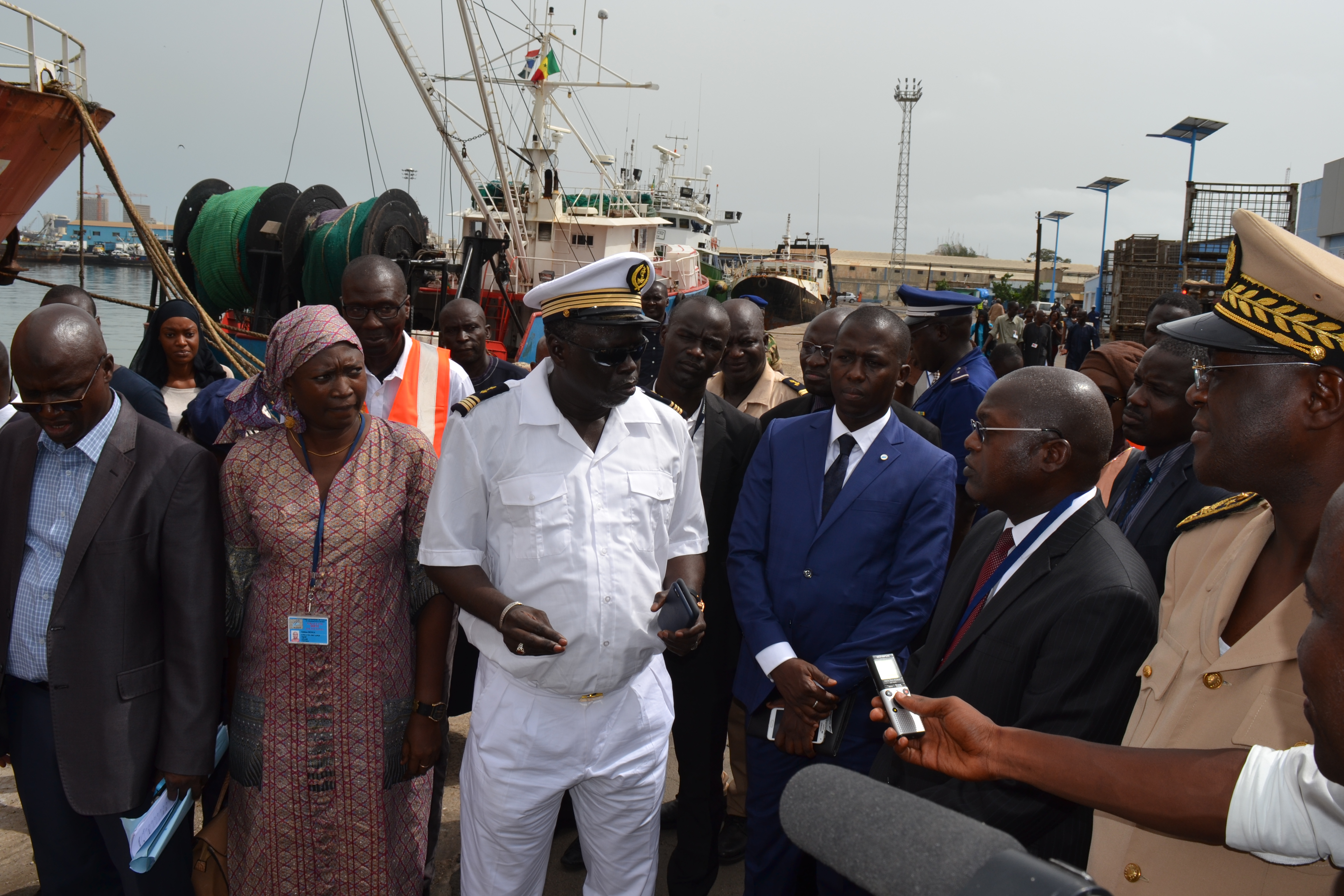 Visite du ministre de la Pêche et de l'Economie maritime au port : Quand Oumar Guèye rabroue des responsables du PAD