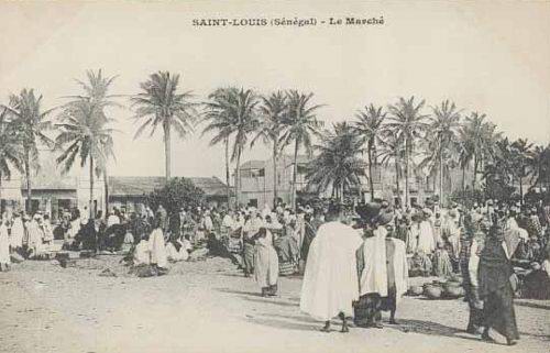 Carte postale : Saint-Louis, le marché