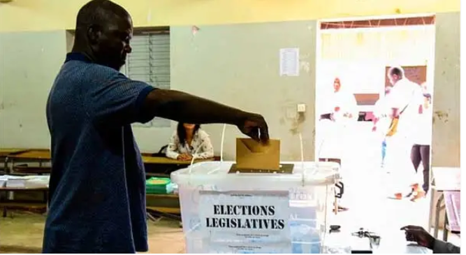 Législatives 2024 : Découvrez l’ordre de passage des candidats après le tirage au sort