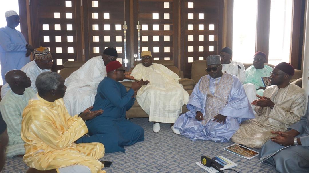 Grande mosquée de Tivaouane :  L’Association AJANA reçue samedi par le Khalife général des Tidianes