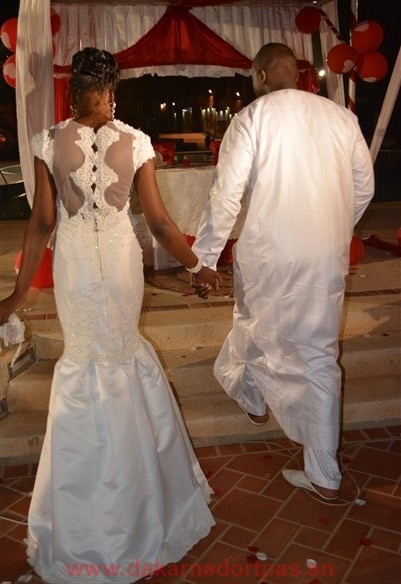 Photos - Khady Ndiaye Bijou de la Tfm : Son baiser avec..., lors de la réception de son mariage