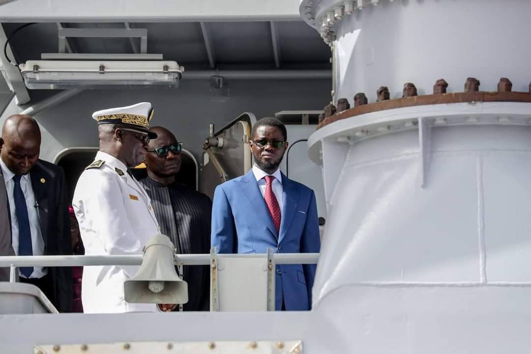 Lancement du patrouilleur "Le Cayor" : La Marine sénégalaise mieux équipée face aux défis sécuritaires (Photos) Lancement du patrouilleur "Le Cayor" : La Marine sénégalaise mieux équipée face aux défis sécuritaires (Photos)
