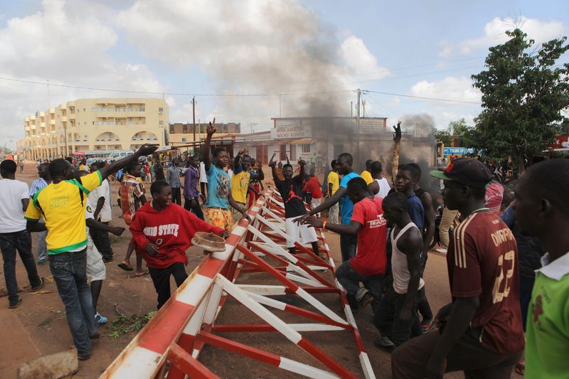 Burkina Faso : Les morts du putsch manqué enterrés à Ouagadougou