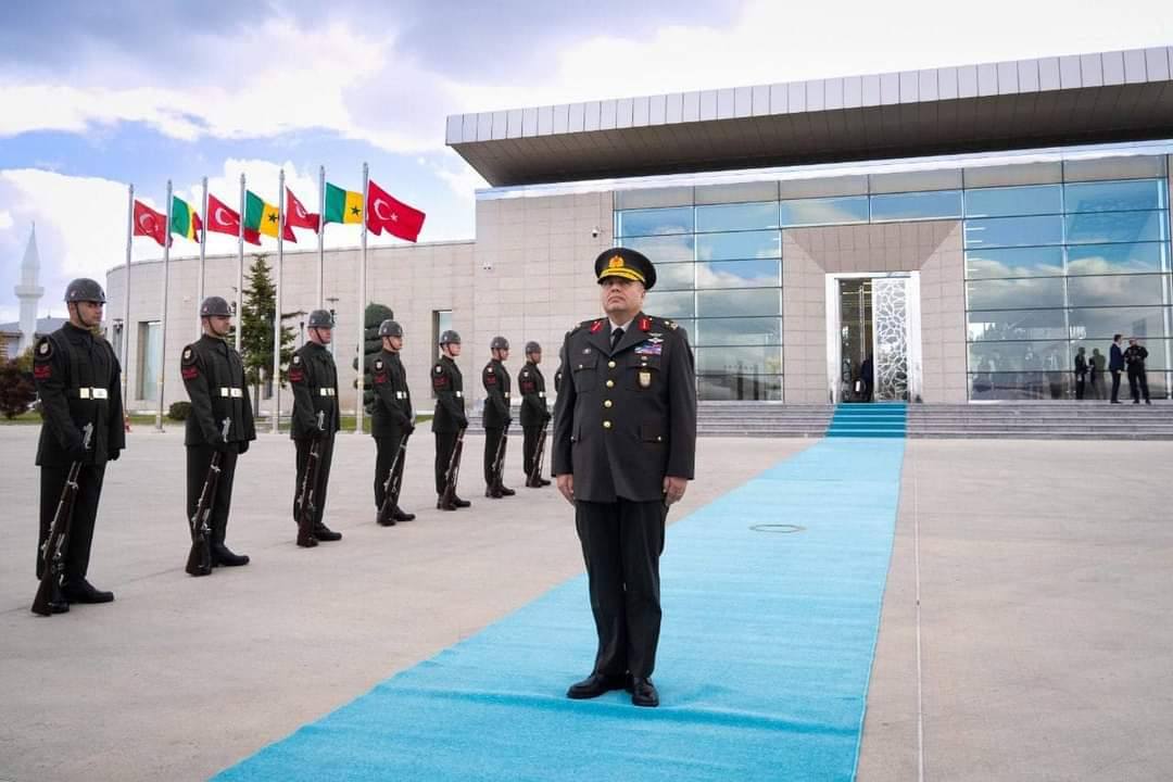 Diplomatie : Le Président Faye en Turquie pour des projets de coopération avec Erdoğan (Photos) Diplomatie : Le Président Faye en Turquie pour des projets de coopération avec Erdoğan (Photos)