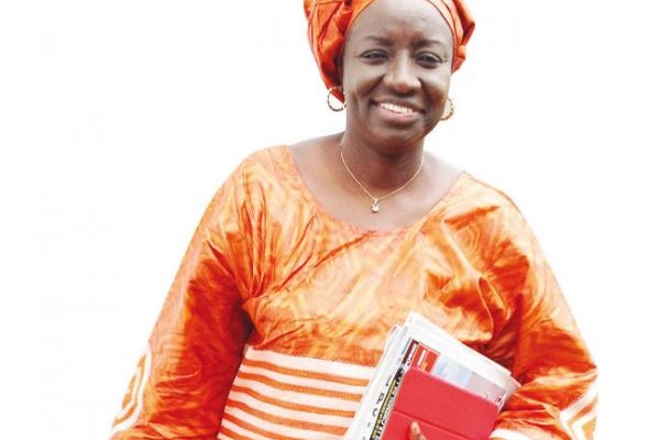 Présidentielle ivoirienne: A la tête de la MOEUA, Aminata Touré débarque à Abidjan