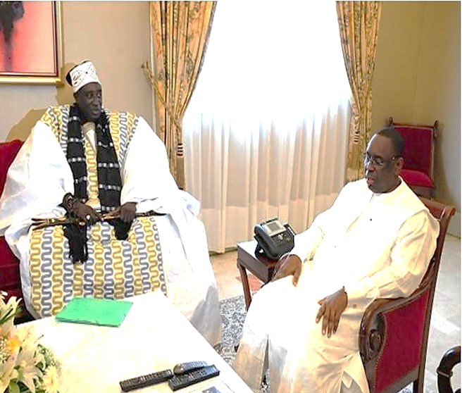 Le Président Macky Sall en tête-à-tête avec le Grand Serigne de Dakar Pape Ibrahima Diagne Bassirou