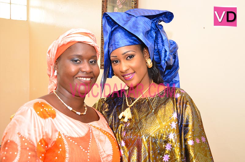 La Miss Sénégal 2000, Dieynaba Diallo, lors du baptême de  sa fille 