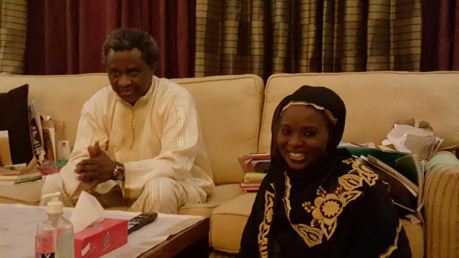 Serigne Modou Kara Mbacké réconcilie la chanteuse Mada Bâ avec sa sœur Awa Bâ (images)