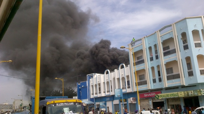 TOUBA- Incendie pendant 6 tours d'horloge, plusieurs millions emportés
