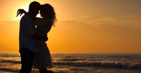 Coucher le premier soir ? Regardez les résultats de cette étude sur le sexe en France, vous serez surpris !