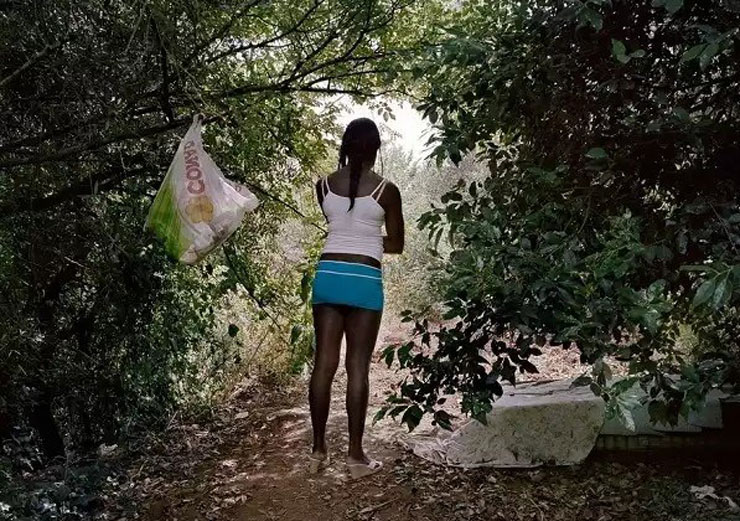 Regardez ces Africaines qui se prostituent dans la forêt