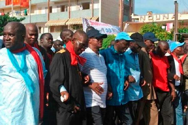 L'opposition vilipende le Président : "Macky Sall ne travaille que pour la promotion de Chômage Sa"
