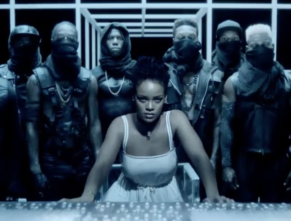 Photos : Rihanna, captivante pour le dernier teaser d’Anti !