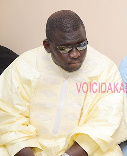 Recherché par la DIC, Cheikh Moustapha Cissé marabout jet-seteur se réfugie à Paris.... (photos)