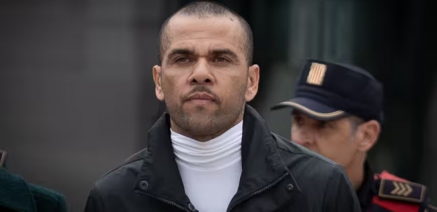 Espagne : La condamnation pour viol de l'ex-star du Barça Dani Alves, annulée en appel